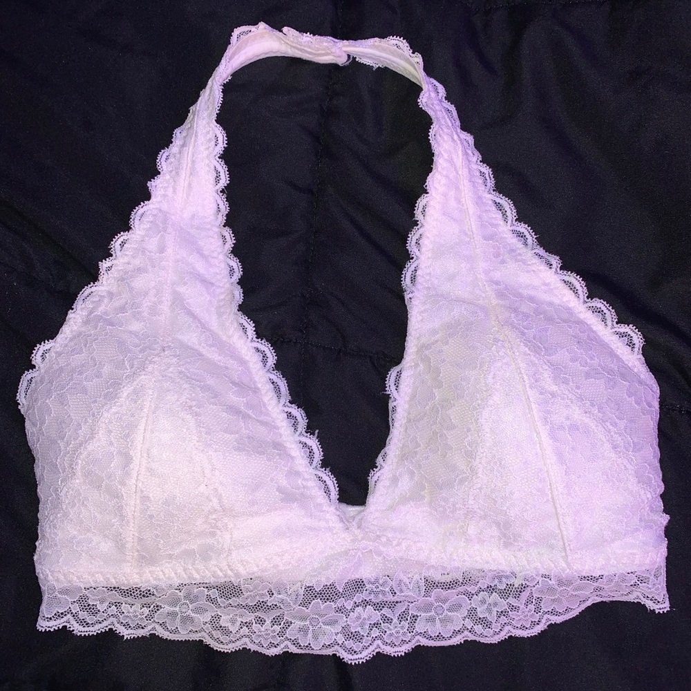 Hollister Brellet